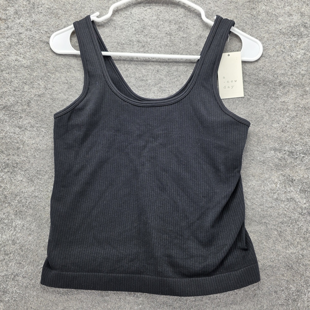 A New Day Tank Womens L Black Scoop Neck Ribbed Knit Tagless Slim Stretch